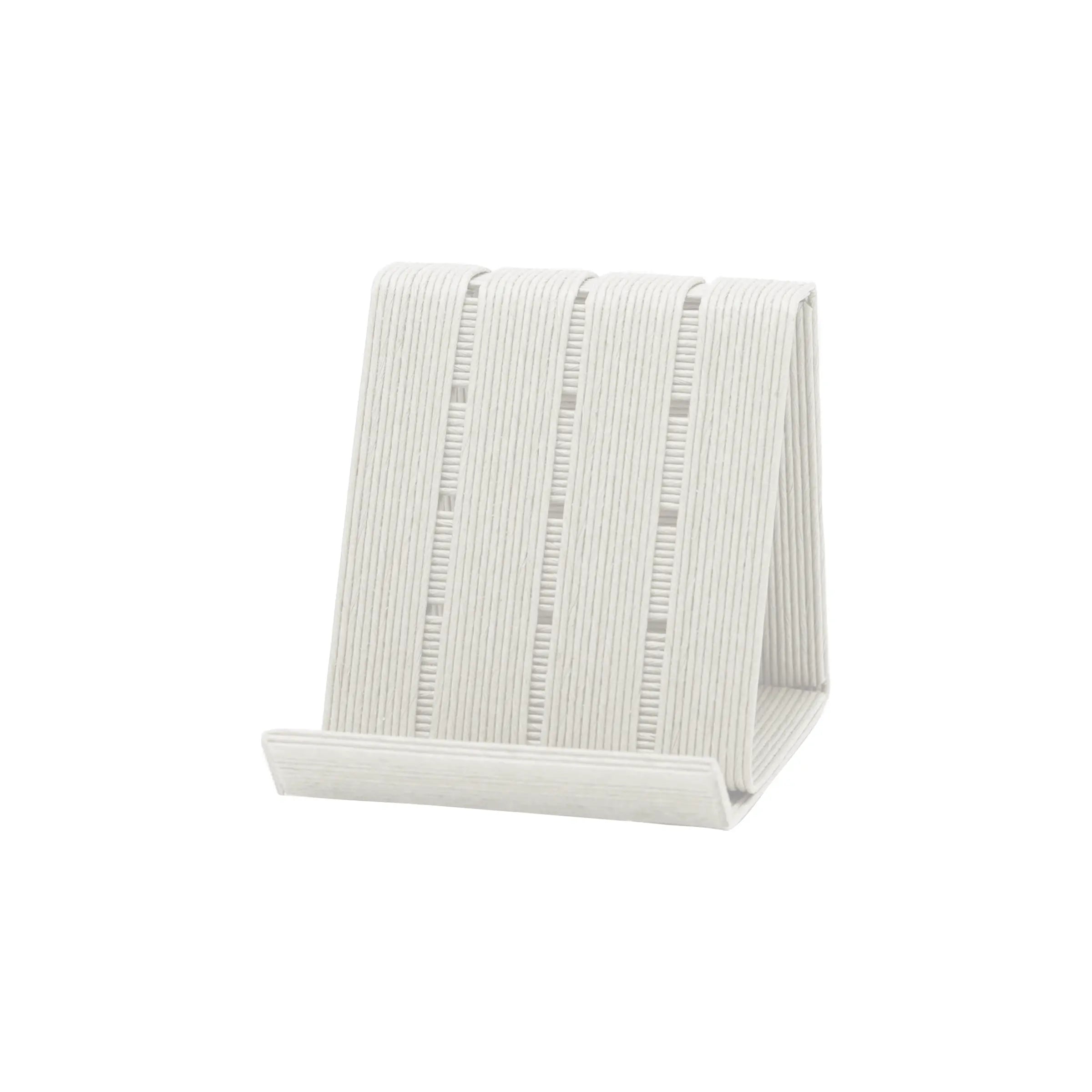 #カラー_ホワイト