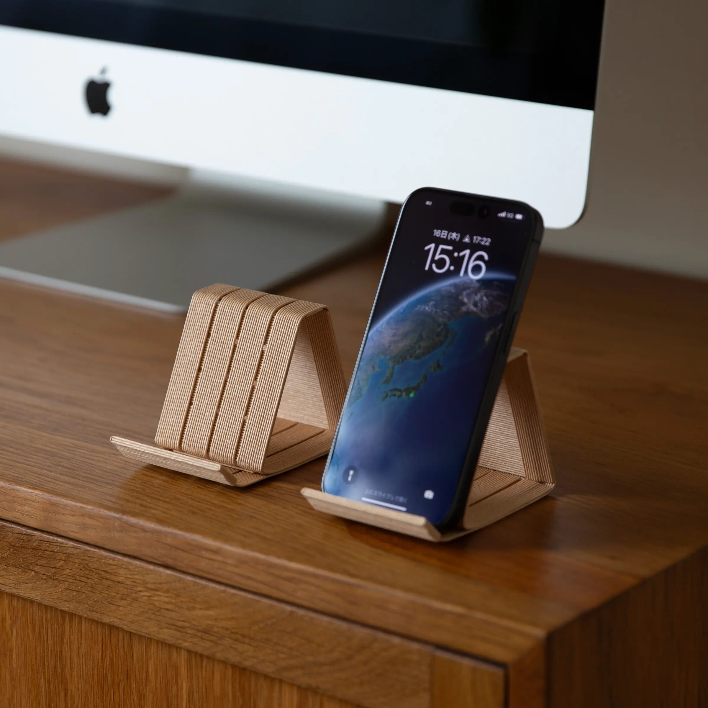 バンドシー スマホスタンド